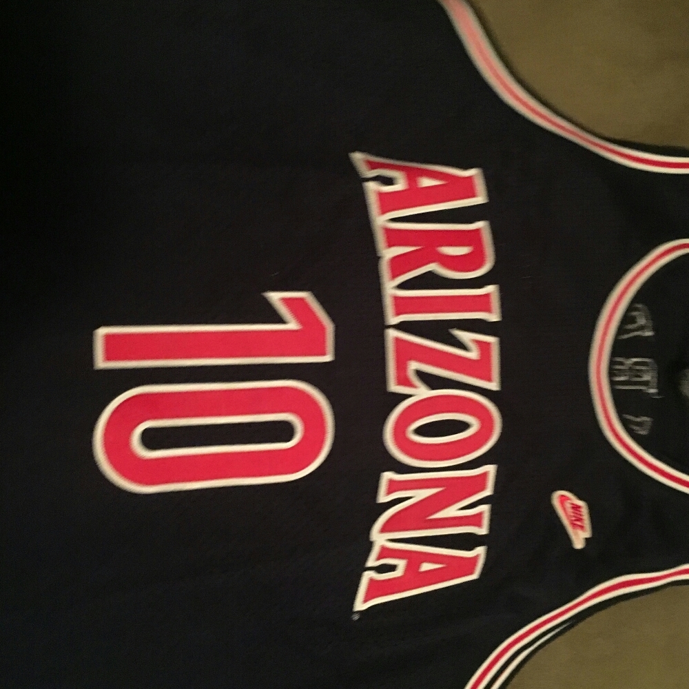 Mike Bibby Arizona Wildcat Jersey